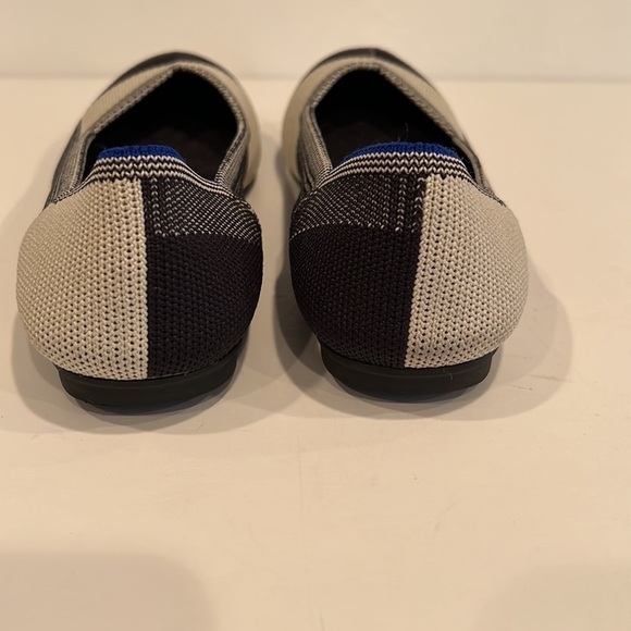 Rothys Black and White round cap toe flat SZ 7 - Picture 6 of 10
